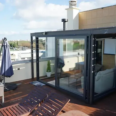 Sunny Private Rooftop Sauna & Hot Tub By Bentobox Апартаменты *